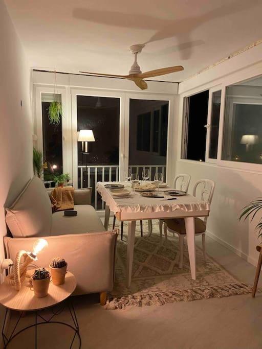 Sol, Apartment *